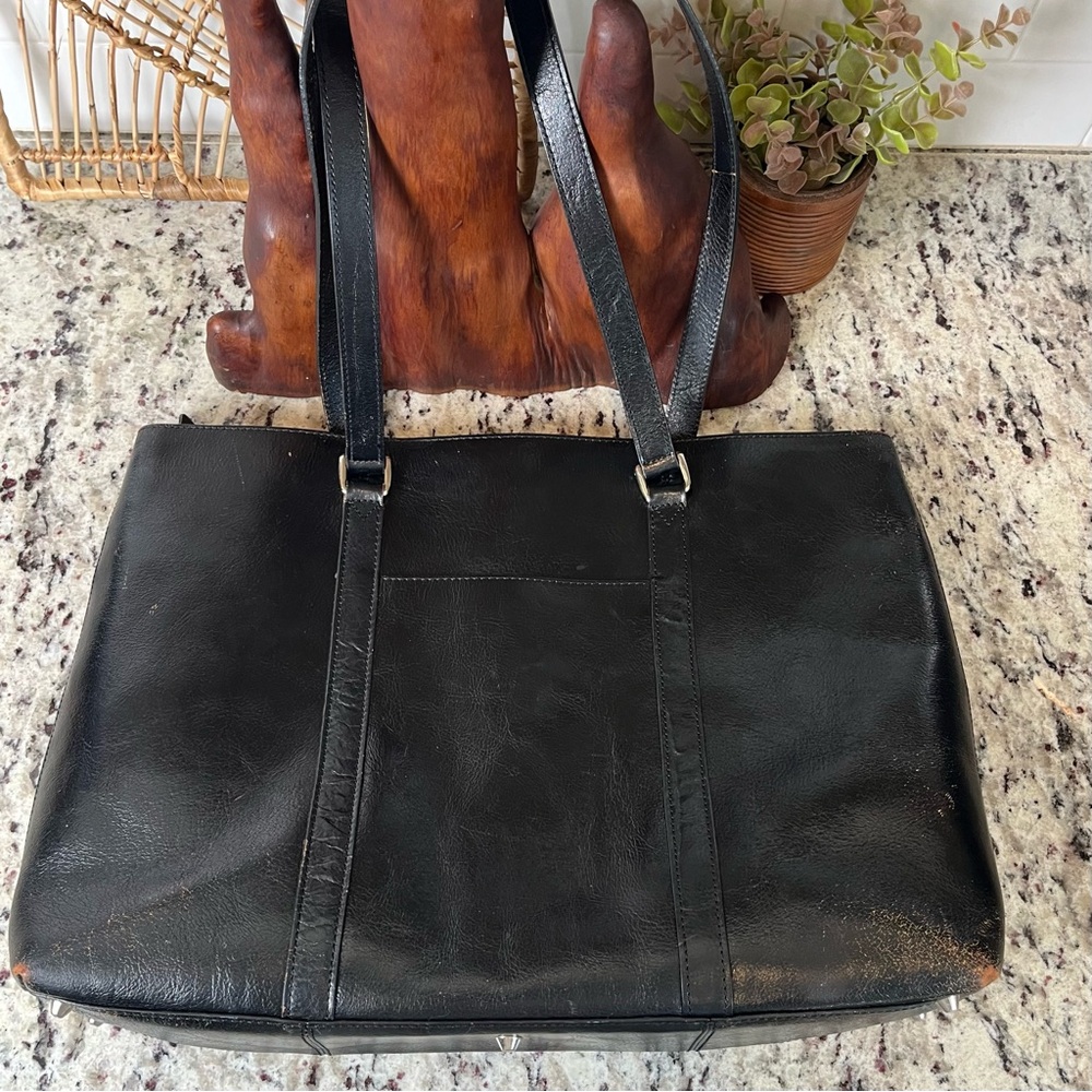 Distressed Wilson’s Leather Tote Bag - Picture 4 of 13